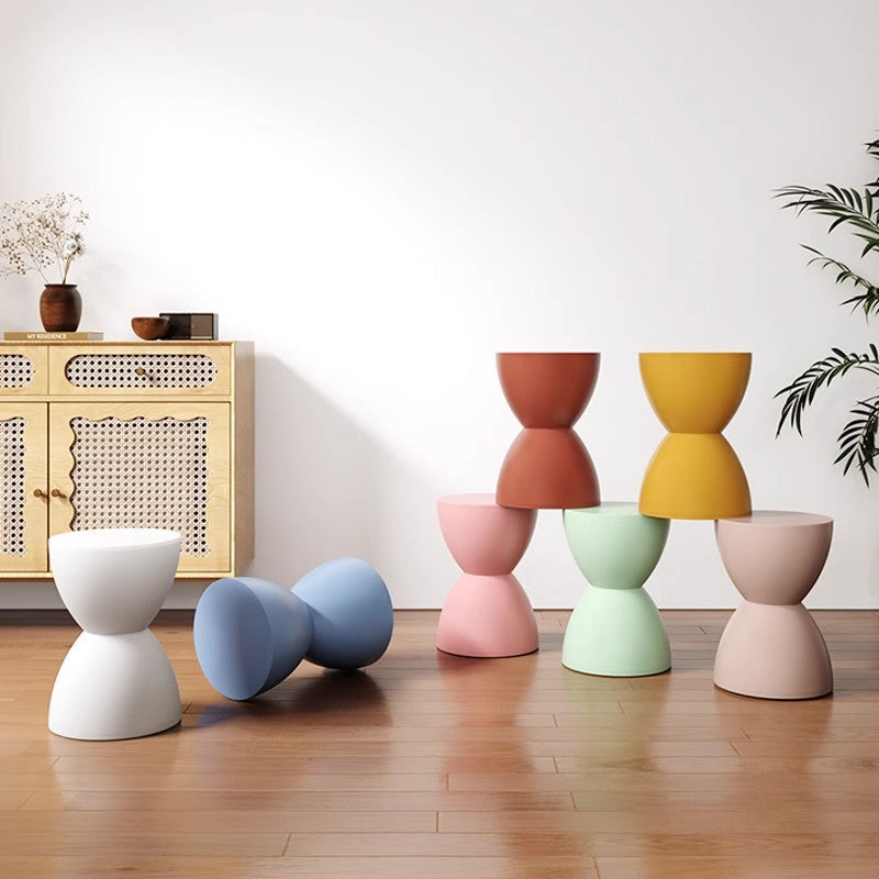 Moderner runder Kunststoffhocker für Wohnzimmer & Alltagsgebrauch
