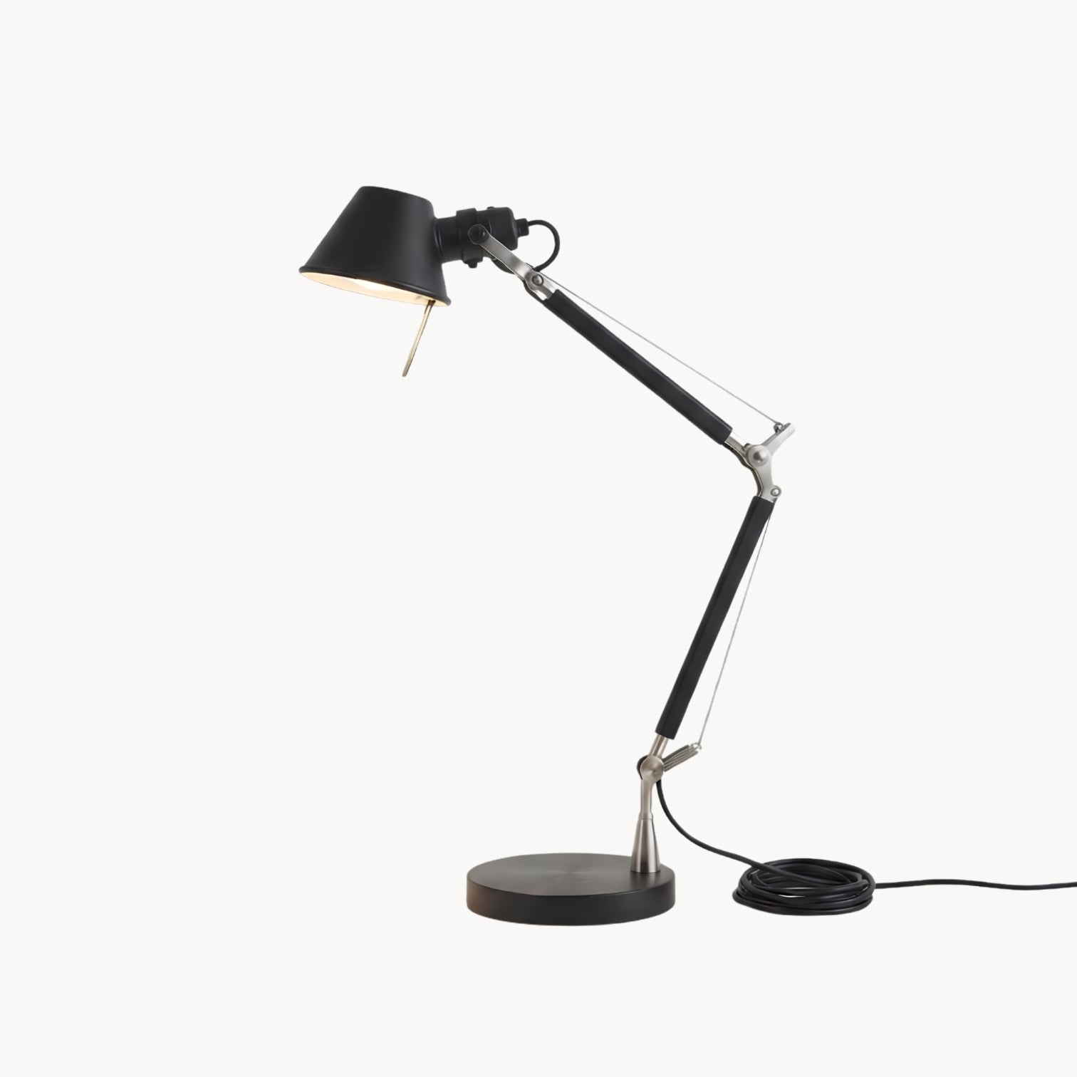 Moderne opvouwbare bureaulamp met lange arm