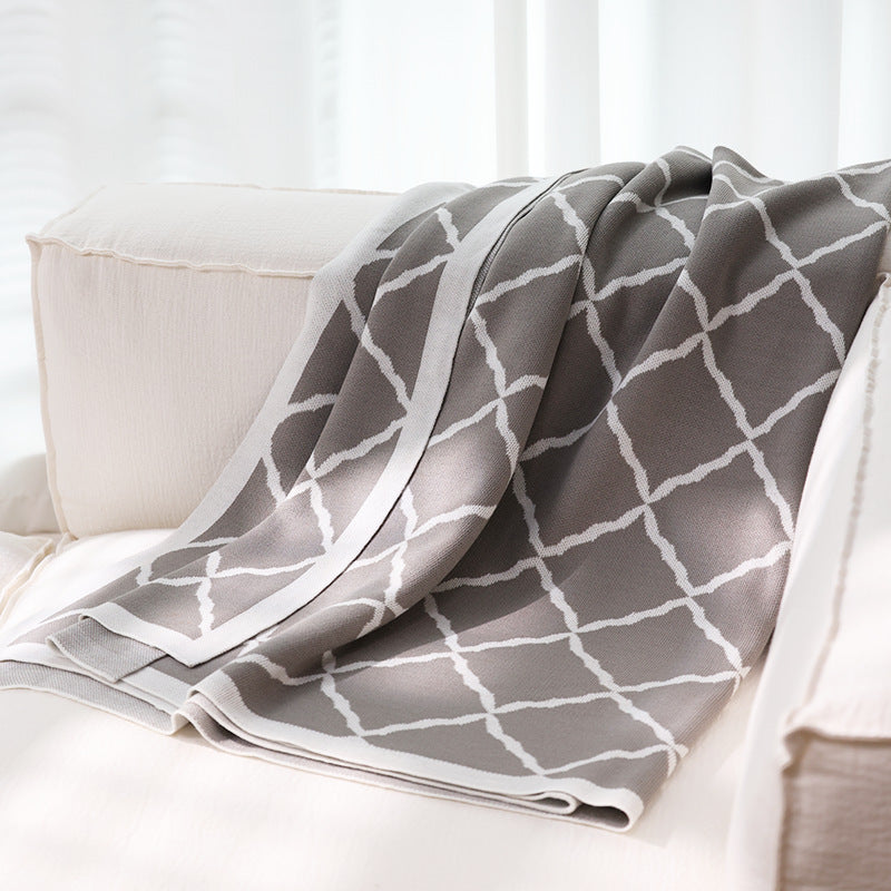 Acrylic Knit Throw Blanket – Soft, Versatile Living Room Blanket in Timeless Design