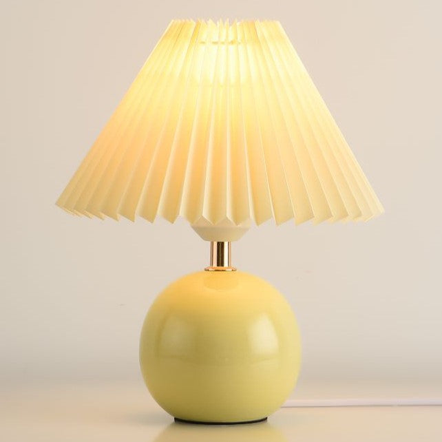 Decorative Pleated Ceramic Bedside Table Lamp
