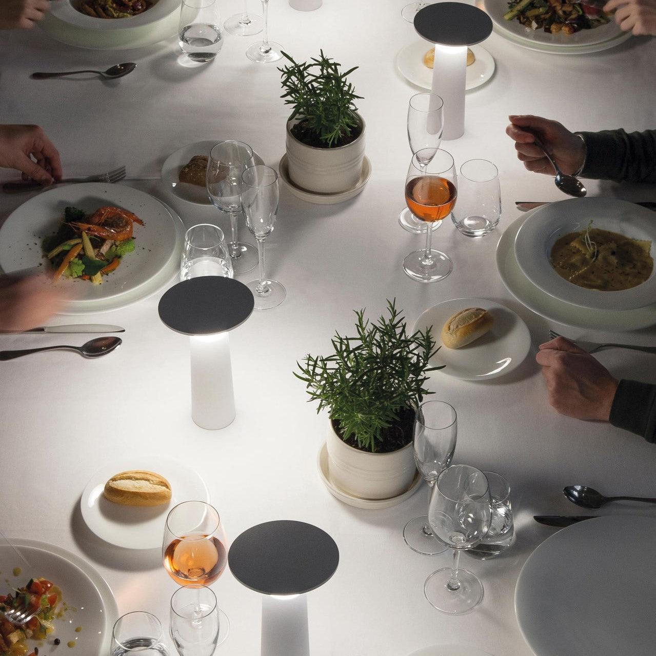 LED Tafellamp | Dimbaar, 360° Draaibaar, 2000 mAh Batterij | Modern Design
