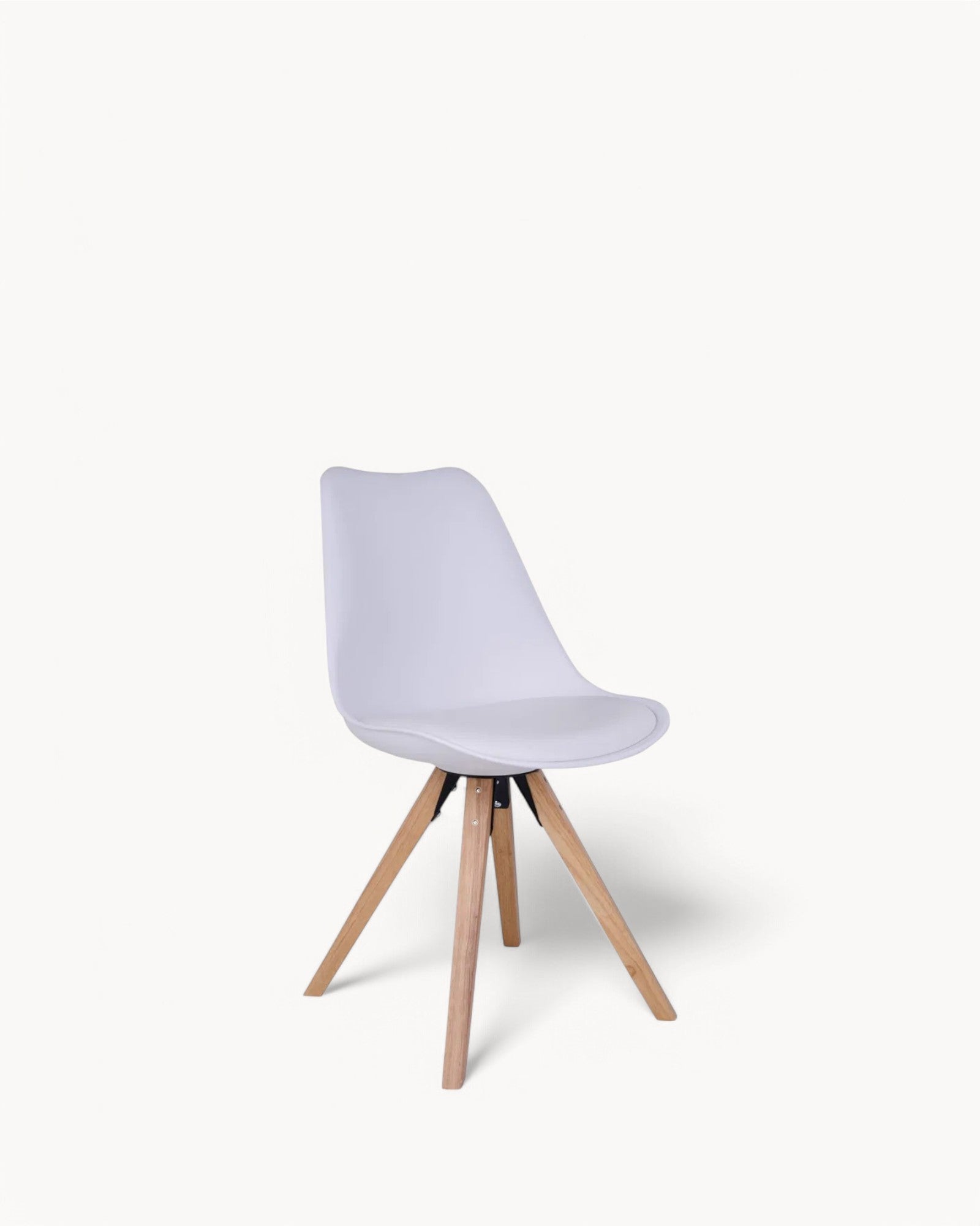 Bergen Dining Chair - White PU Leather - Wooden Legs - 86 cm High