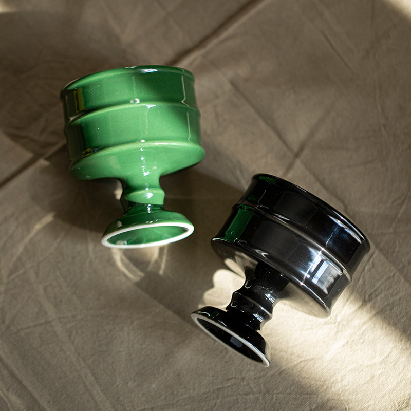 Vintage Keramik Kerzenhalter – Elegantes Dekorationsobjekt im Retro-Stil