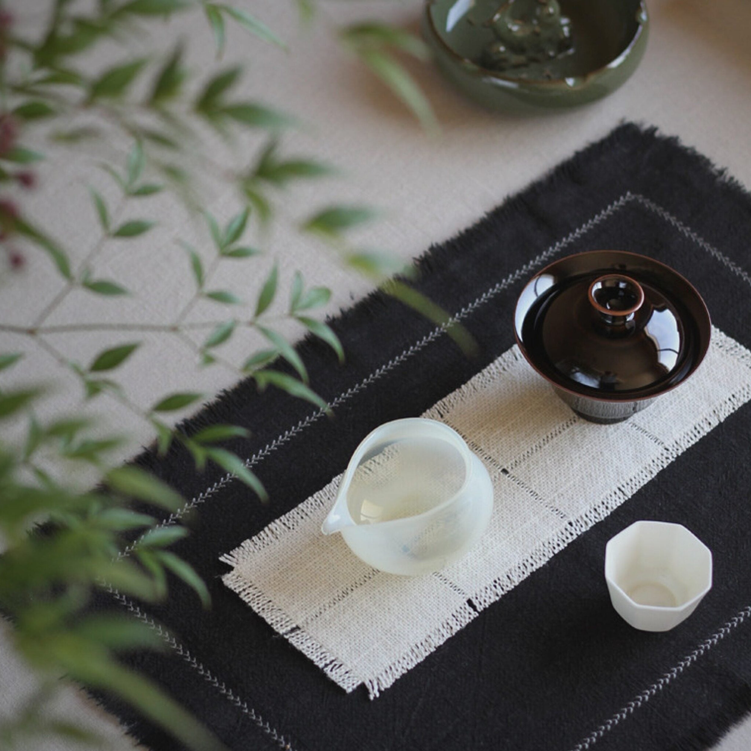 Reversible Extra-Thick Heat-Resistant Ramie-Cotton Placemat