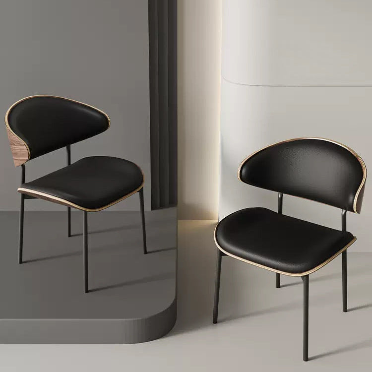 Elegante italienische Massivholz Esszimmerstuhl
