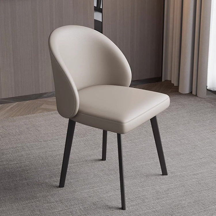 Minimalistischer Esszimmerstuhl im italienischen Cream-Stil