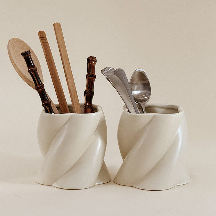 Minimalist Ceramic Utensil Holder in Sculptural Design