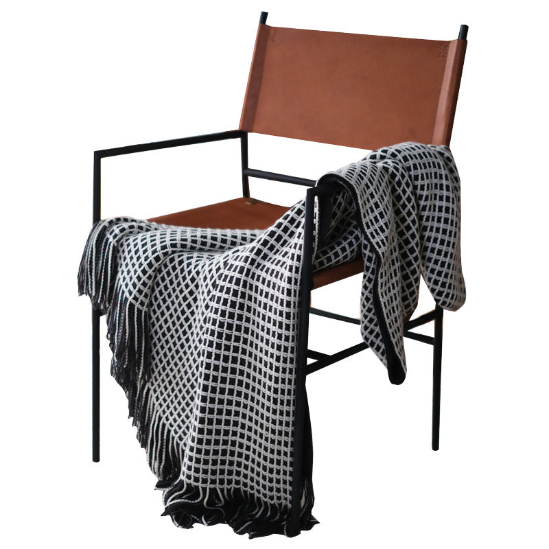 Chunky Knit Throw Blanket with Fringe – Decorative Living Room Blanket in Modern Style
