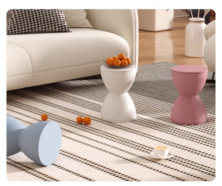 Moderner runder Kunststoffhocker für Wohnzimmer & Alltagsgebrauch