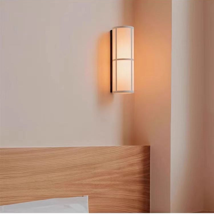 Wabi-Sabi stoffen wandlamp voor naast het bed