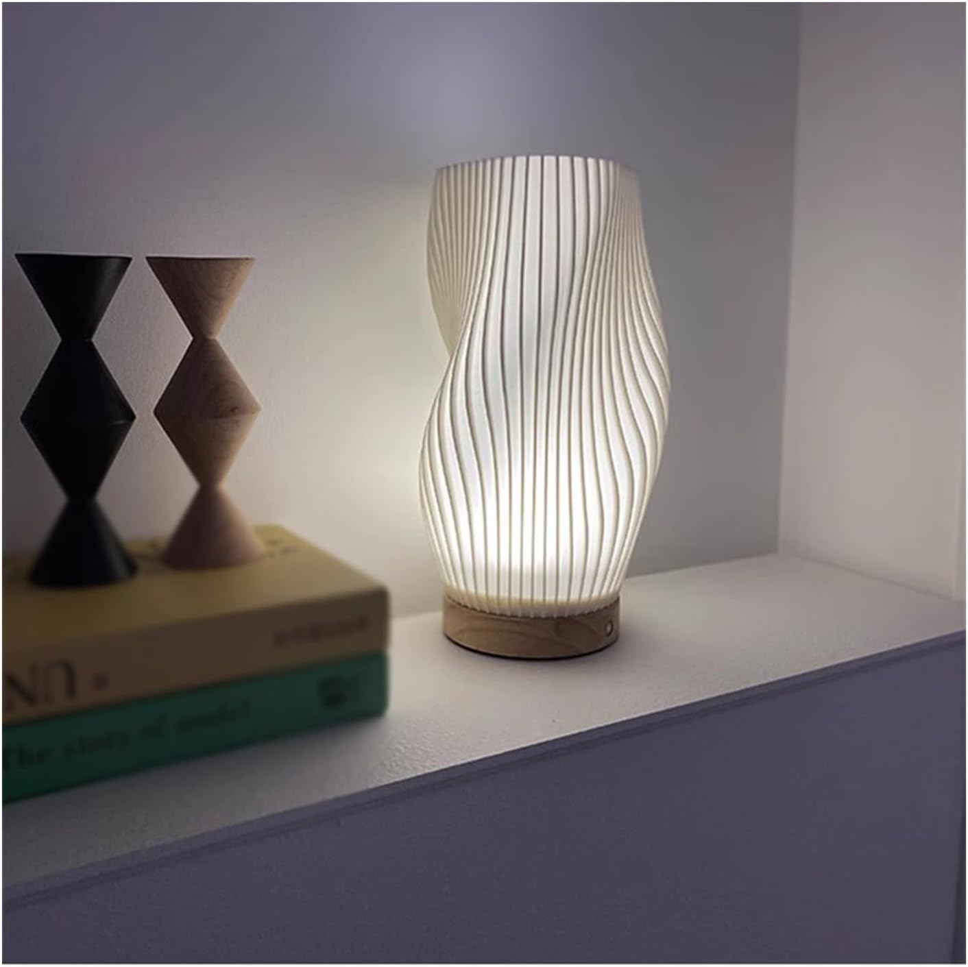 Wavecrest Lamp