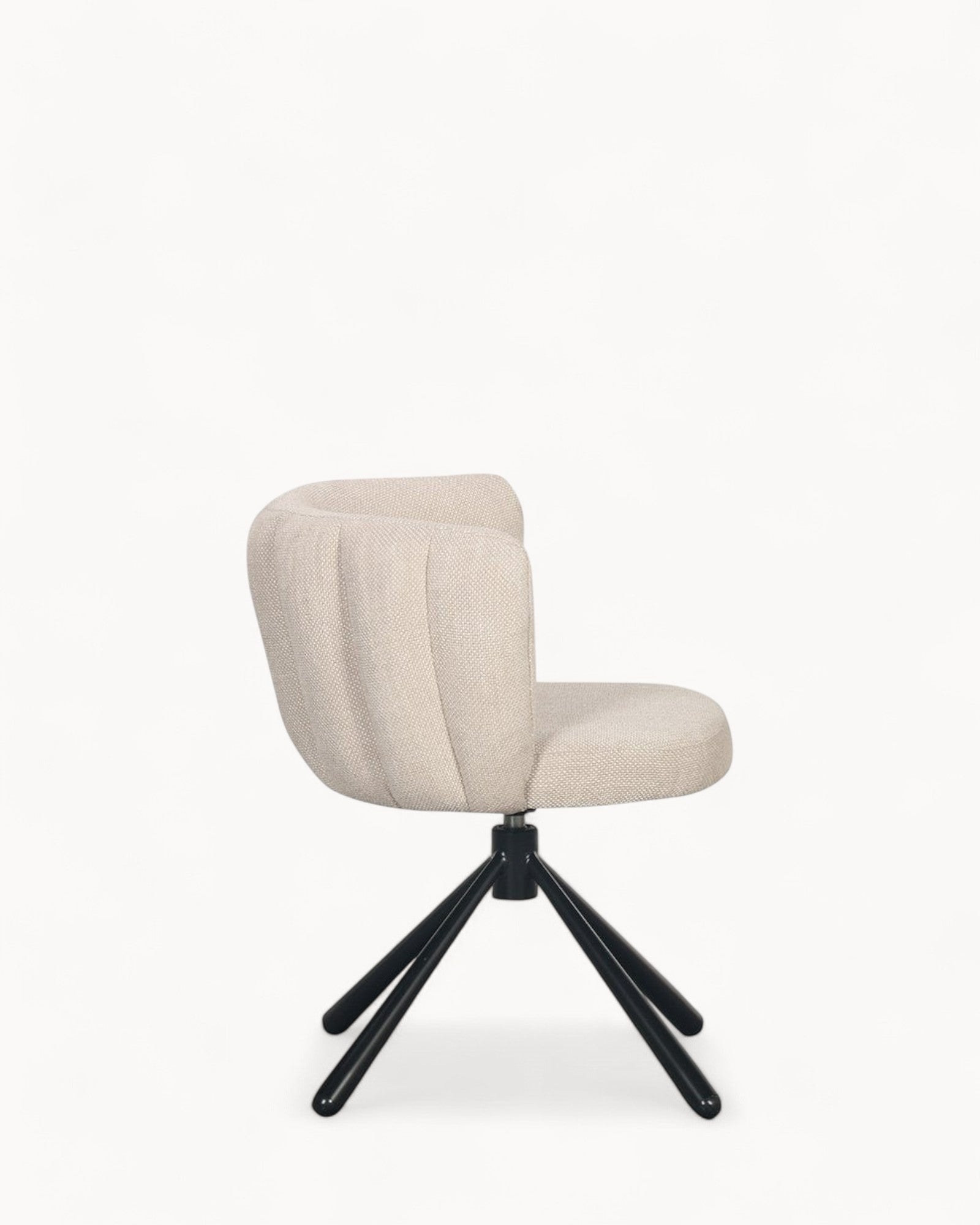 Pole to Pole - Swivel Chair Beige - Ergonomic - 360 Degree Swivel