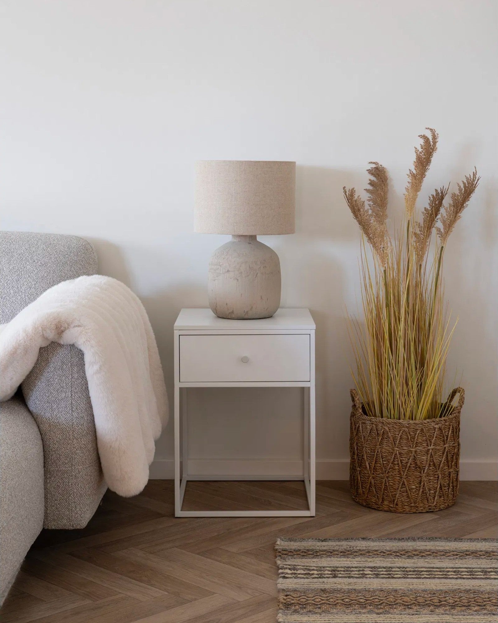 Ceramic Table Lamp in Stone Look Light Brown with E27 Socket