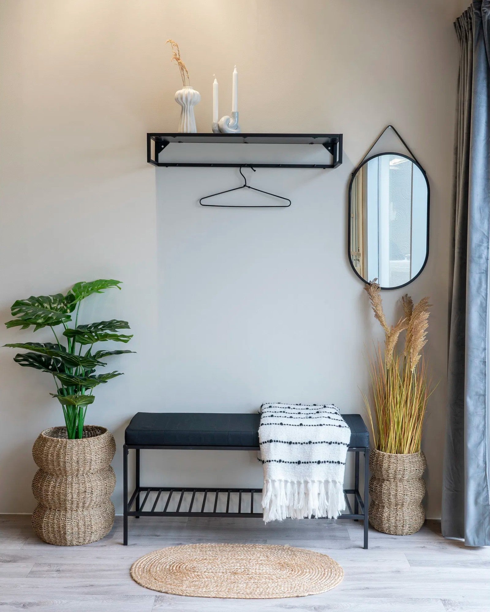 Vita Bench - Black - Metal Frame with Upholstery and Shelf