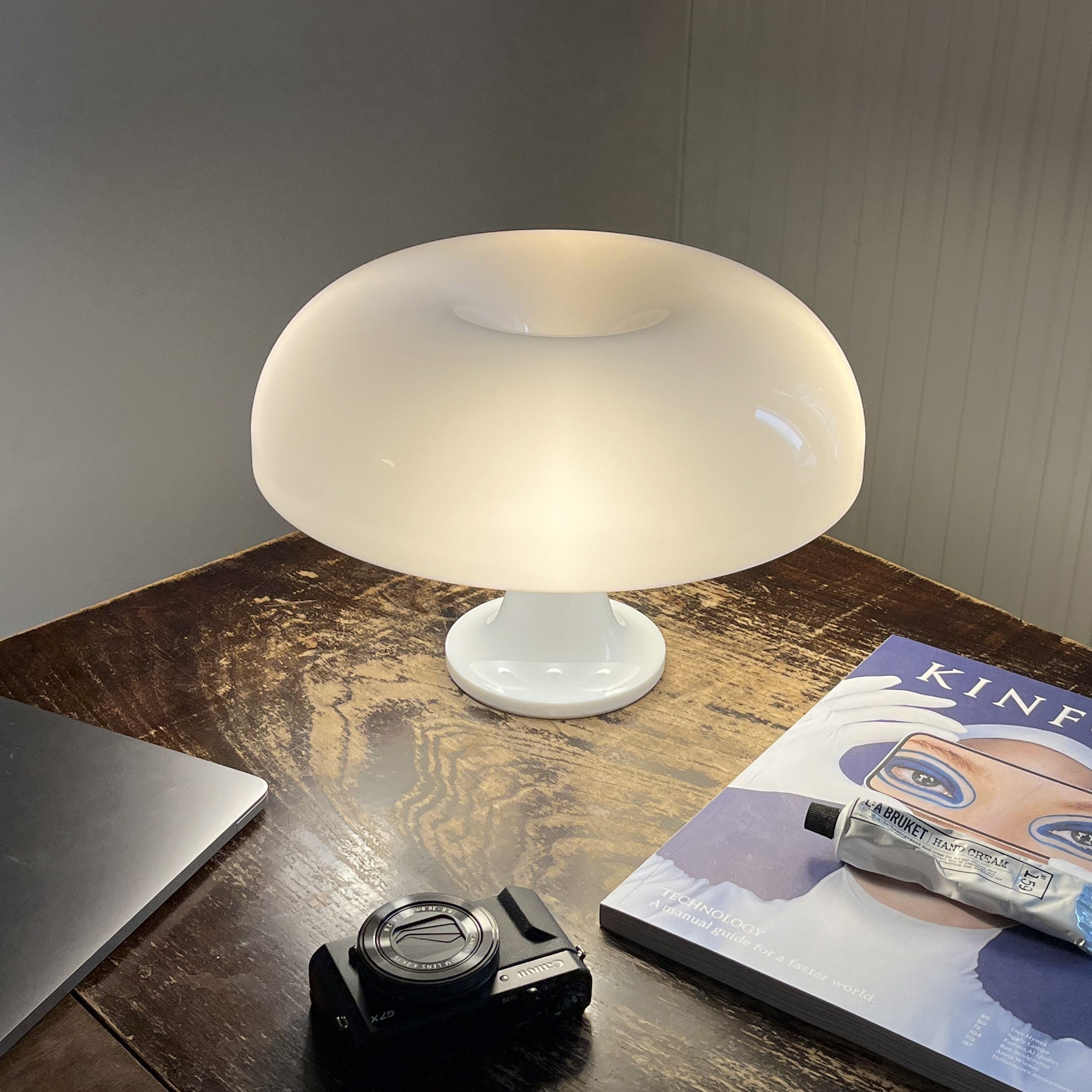 Moderne LED-Tischlampe, dimmbares Pilzdesign, warmweißes Licht, 360°-Beleuchtung, Polycarbonat, 6W, für Esszimmer und Heimdekoration
