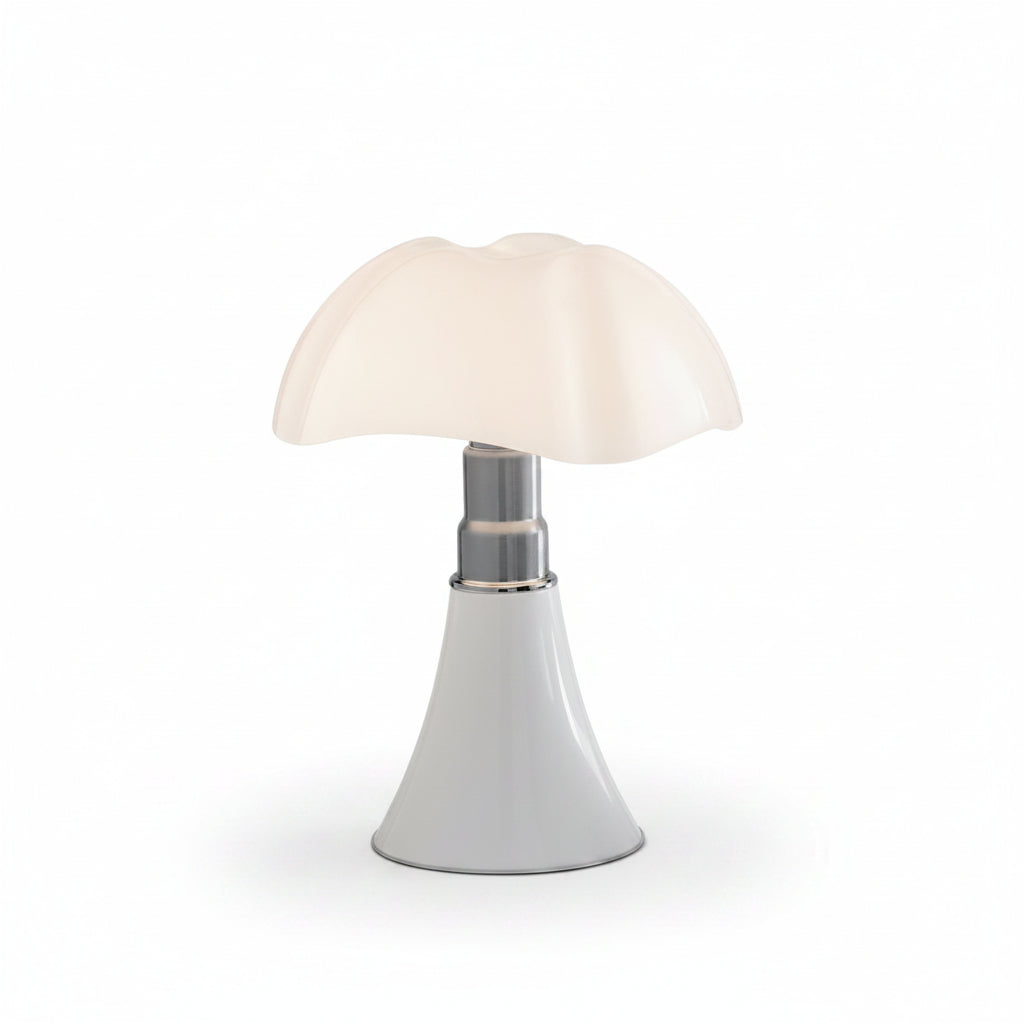 Italiaanse design tafellamp in vleermuisstijl