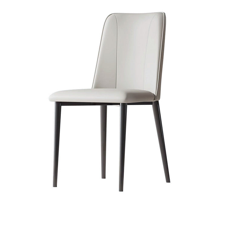Moderne Italiaanse eetkamerstoel – Gestoffeerde designerstoel