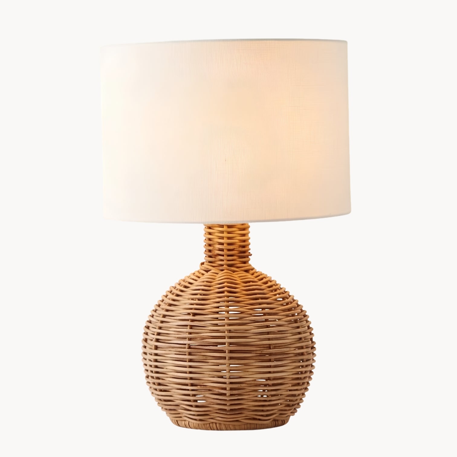 Wabi-Sabi Rattan Table Lamp in Vintage Style