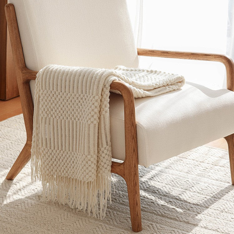 Fringed Knit Throw Blanket – Soft Living Room Blanket in Modern Textured Design