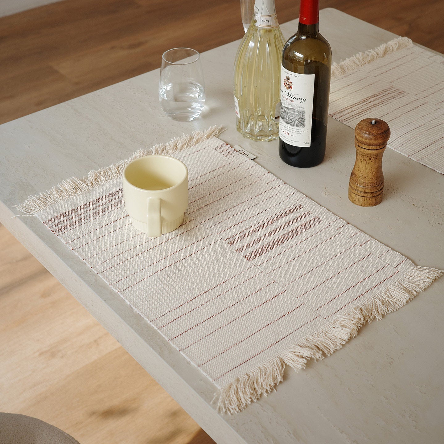 Vintage Fabric Placemat and Heat-Resistant Table Mat