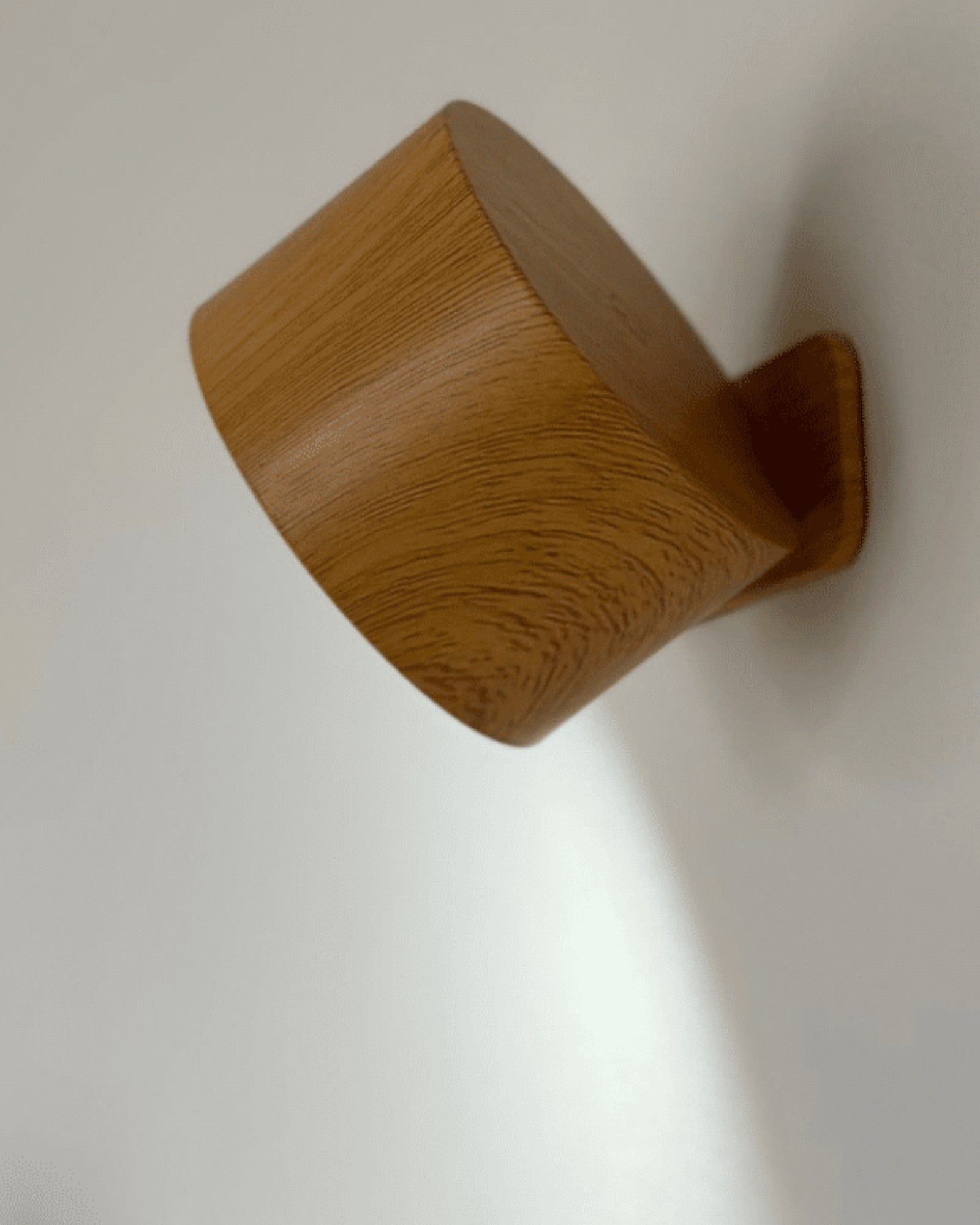 360° Wireless Rechargeable Wall Lamp