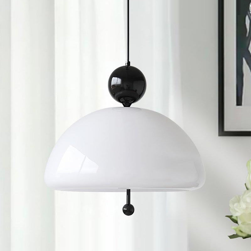 Franse vintage glazen hanglamp voor naast het bed