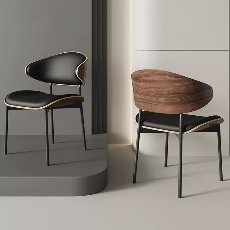 Elegante italienische Massivholz Esszimmerstuhl