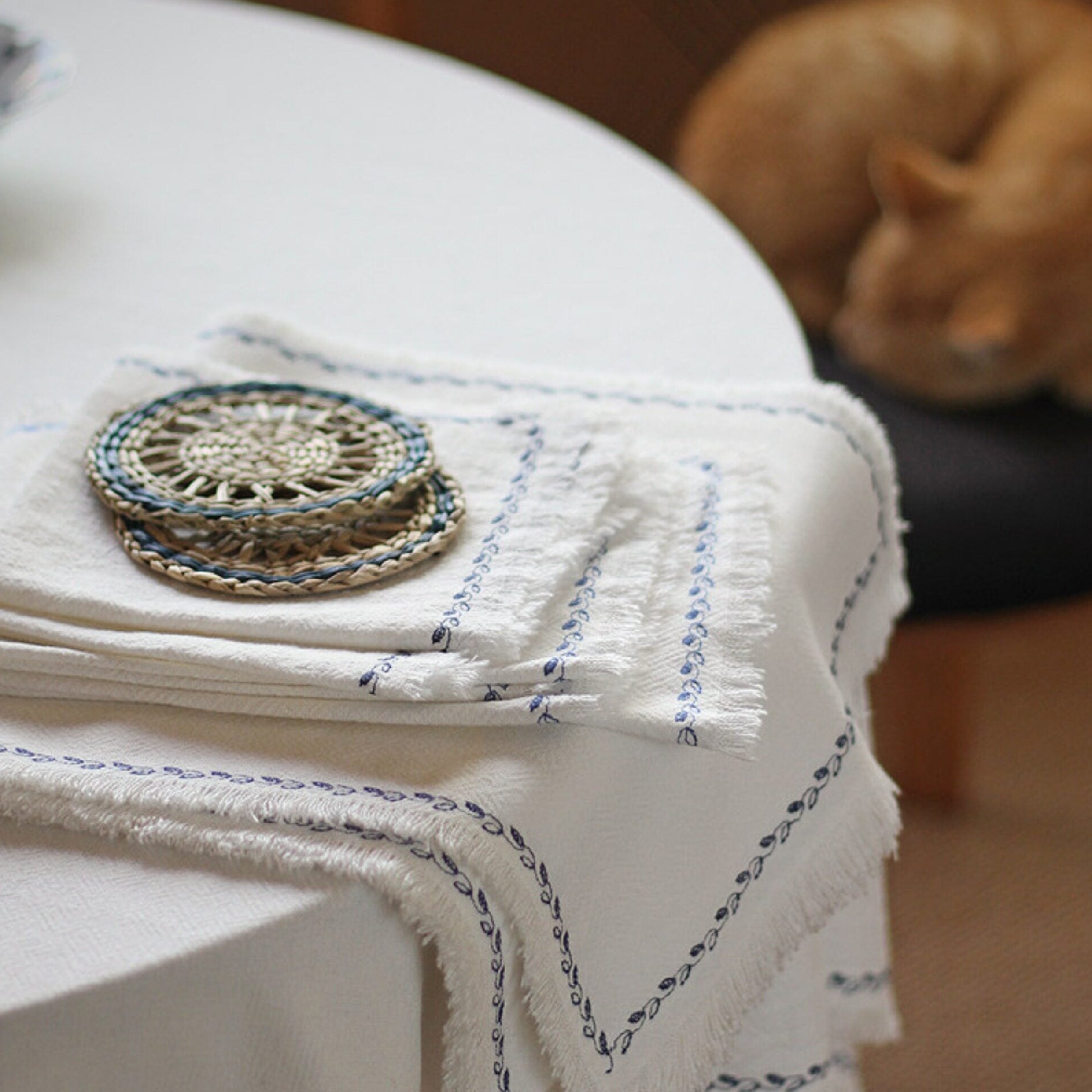 Textured Thick Ramie-Cotton Napkin in Solid Color