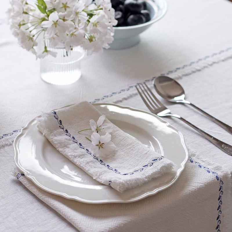 Textured Thick Ramie-Cotton Napkin in Solid Color