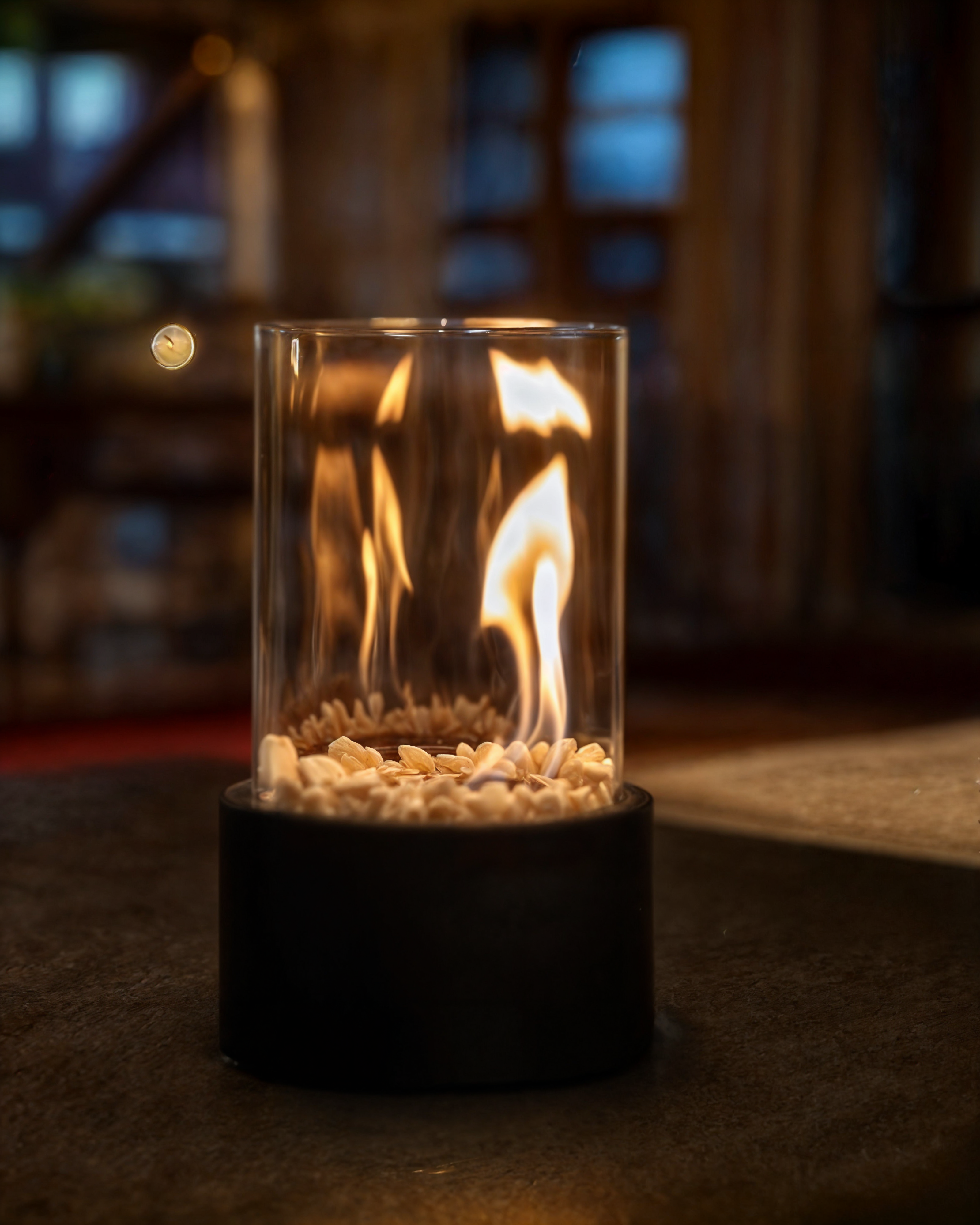 Eternal Flame Oil Lamp, 26x14cm Metal & Glass, Open Flame, Safe, Elegant